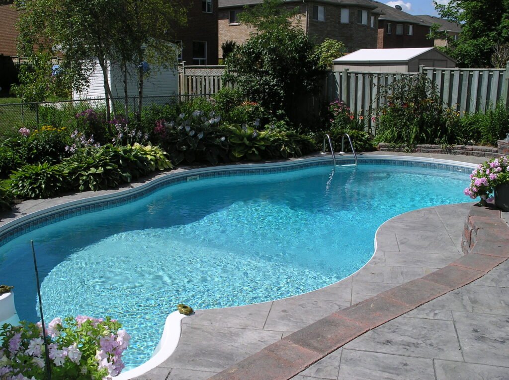 Four Different Types Of Swimming Pool
