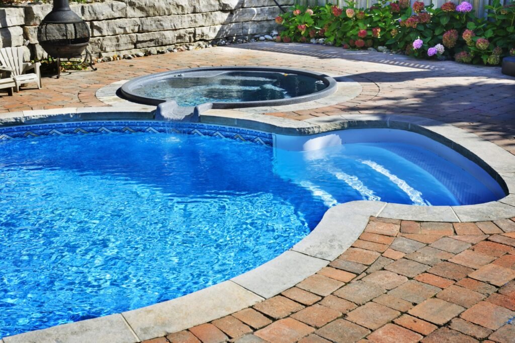 Clean The Pool Water With Reverse Osmosis Removal